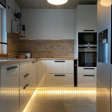 Daire Likehome Gemuetliches Im Haus, Hasenfelder Weg 15 In Heinersdorf *