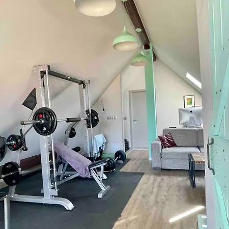 Likehome Gemuetliches Im Haus, Hasenfelder Weg 15 In Heinersdorf Daire